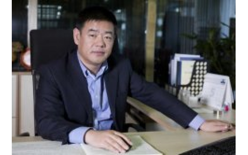 BB贝博艾弗森官网回疆  驰骋热土----访BB贝博艾弗森官网