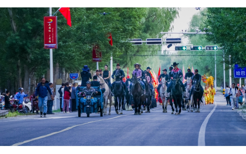 北屯市185团巡游