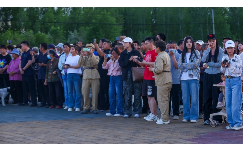 北屯市185团巡游